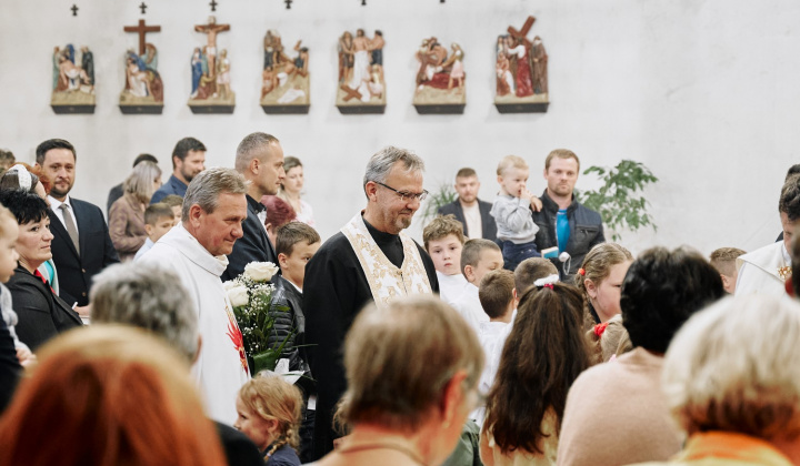 4. fotografia fotogalérie 600.výročie 1.písomnej zmienky o obci Bzenov