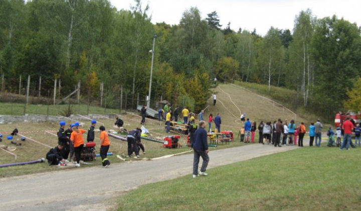 Hasičská súťaž-september 2012