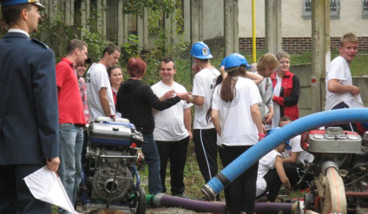 Hasičská súťaž-september 2012