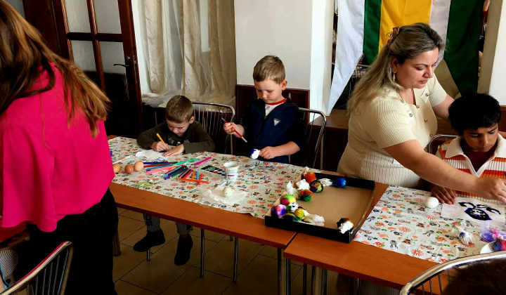 25. fotografia fotogalérie Rozvojový tím v akcii / Malí majstri Veľkej noci  - foto