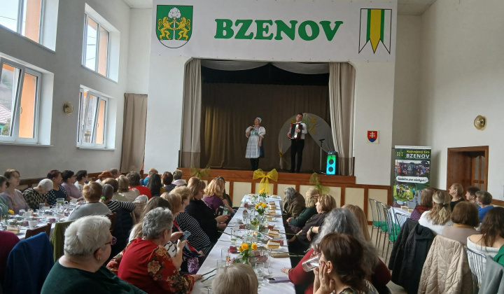 11. fotografia fotogalérie Rozvojový tím v akcii / ÚCTA K ŽENÁM - foto