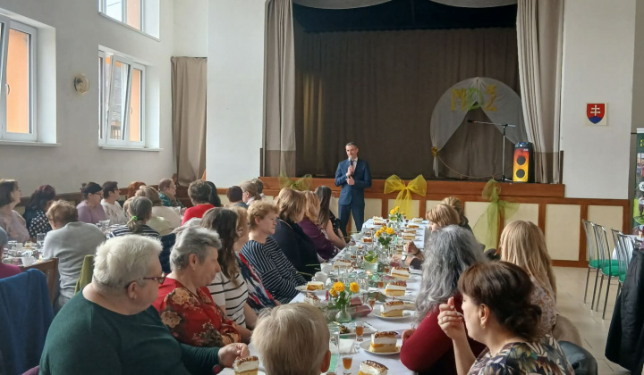 19. fotografia fotogalérie Rozvojový tím v akcii / ÚCTA K ŽENÁM - foto