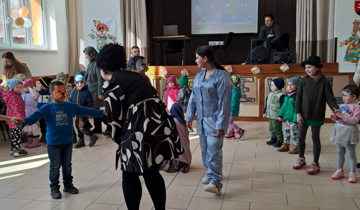17. fotografia fotogalérie Rozvojový tím v akcii / Bzenovský karneval - foto