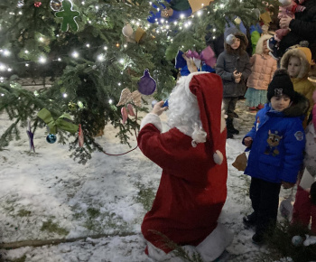 Aktuality / Mikuláš v Bzenove - foto