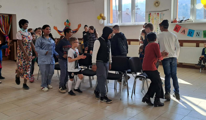 18. fotografia fotogalérie Rozvojový tím v akcii / Bzenovský karneval - foto