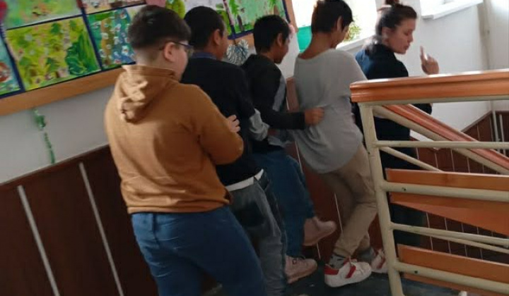 2. fotografia fotogalérie Rozvojový tím v akcii / Pochovávanie basy  - foto