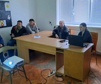 Rozvojový tím v akcii / Práca za rohom - foto