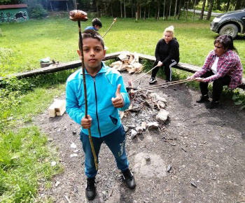 Rozvojový tím v akcii / Spoznávanie lesa - foto