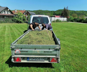 Rozvojový tím v akcii / Jarné skrášlenie obce - foto