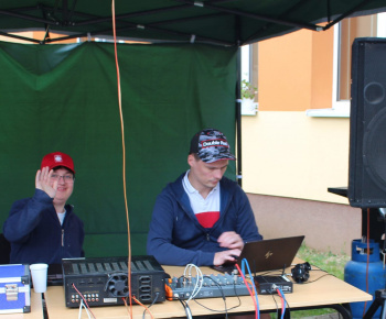 Rozvojový tím v akcii / Medzinárodný deň detí v Bzenove - foto