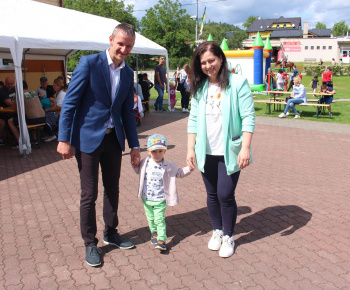 Rozvojový tím v akcii / Medzinárodný deň detí v Bzenove - foto