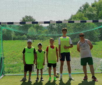 Rozvojový tím v akcii / Športové popoludnie v Bzenove - foto