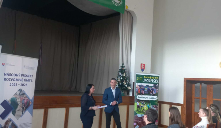 8. fotografia fotogalérie Rozvojový tím v akcii / 3. komunitné fórum  - foto