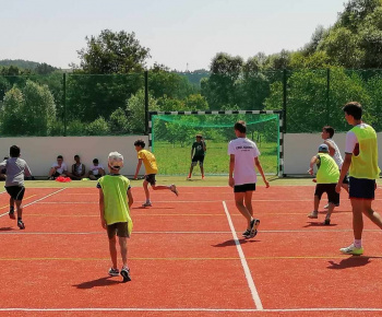 Rozvojový tím v akcii / Športové hry pre deti - foto