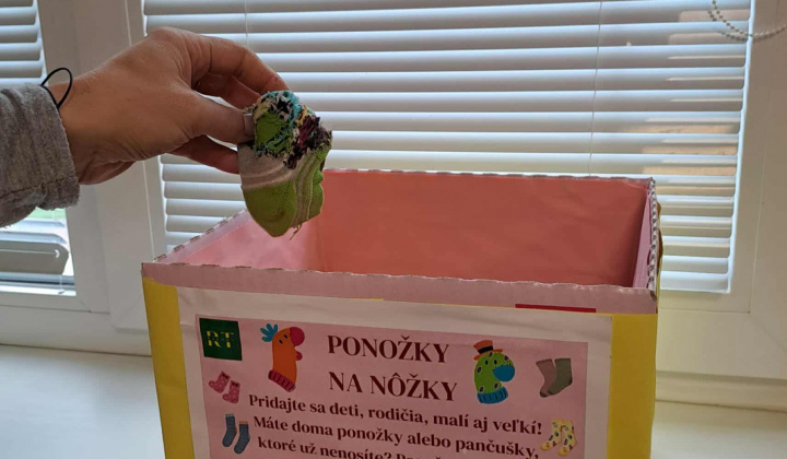 2. fotografia fotogalérie Rozvojový tím v akcii / Ponožky na nôžky - foto