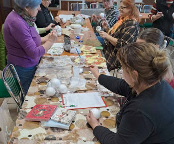 Rozvojový tím v akcii / Nekupuj - Urob si sám - foto