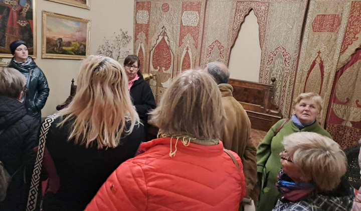 29. fotografia fotogalérie Rozvojový tím v akcii / Seniorský výlet – za pokladmi Betliara - foto