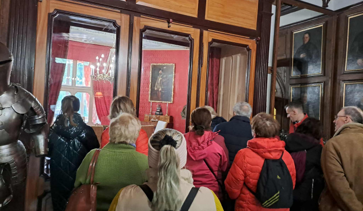 34. fotografia fotogalérie Rozvojový tím v akcii / Seniorský výlet – za pokladmi Betliara - foto