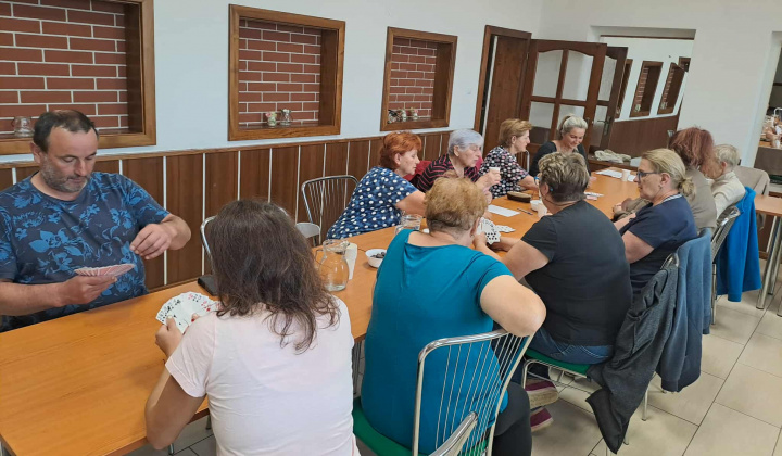 2. fotografia fotogalérie Rozvojový tím v akcii / Zábavné popoludnie so seniormi - foto