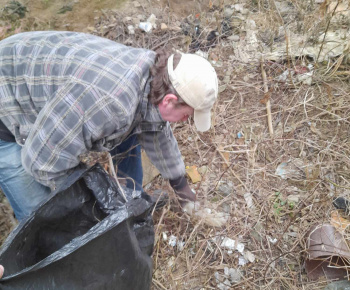 Rozvojový tím v akcii / STARÁME SA O ČISTOTU A KRÁSU NÁŠHO BZENOVA - foto