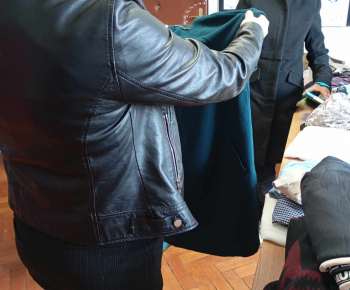 Rozvojový tím v akcii / Odevná banka - foto