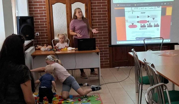 3. fotografia fotogalérie Rozvojový tím v akcii / Prvá pomoc pre deti do 3 rokov - foto
