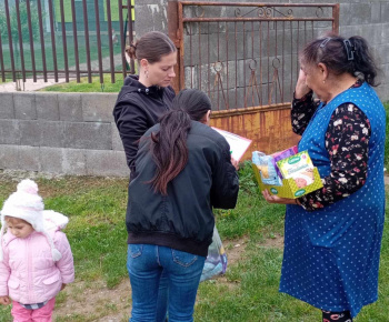 Rozvojový tím v akcii / Daruj darované - foto