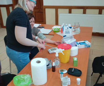 Rozvojový tím v akcii / Zmeraj si hodnoty svojho zdravia - foto