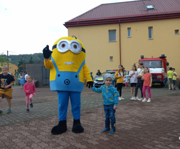 Rozvojový tím v akcii / Medzinárodný deň detí v Bzenove - foto