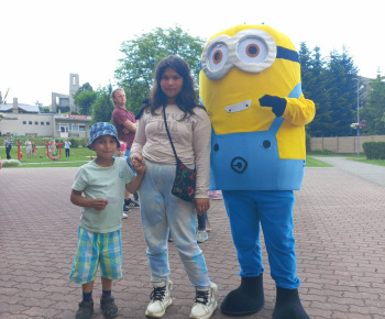 Rozvojový tím v akcii / Medzinárodný deň detí v Bzenove - foto