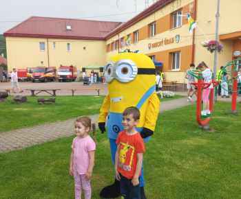 Rozvojový tím v akcii / Medzinárodný deň detí v Bzenove - foto