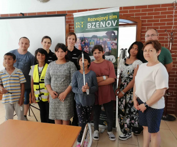 Rozvojový tím v akcii /  Pravidlá cestnej premávky  –  zábavne a poučne! - foto