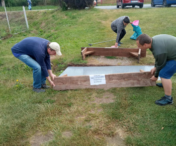 Rozvojový tím v akcii / Revitalizácia prechodovej lávky - foto