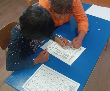 Rozvojový tím v akcii / Hravé doučovanie šité na mier - foto