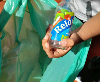 Rozvojový tím v akcii / Letná prechádzka po obci – Spoločne za čistejšiu obec - foto