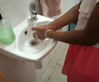 Rozvojový tím v akcii / Bublinkové rúčky - foto