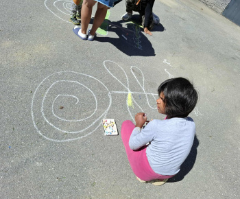 Rozvojový tím v akcii / Prekresli sa prázdninami– farby, kriedy a veľa radosti - foto