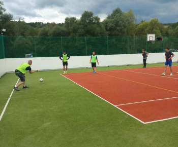 Rozvojový tím v akcii / Športový deň obce Bzenov - foto