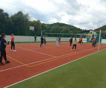 Rozvojový tím v akcii / Športový deň obce Bzenov - foto