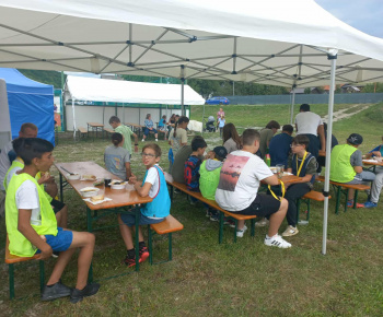 Rozvojový tím v akcii / Športový deň obce Bzenov - foto