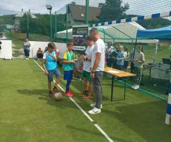 Rozvojový tím v akcii / Športový deň obce Bzenov - foto