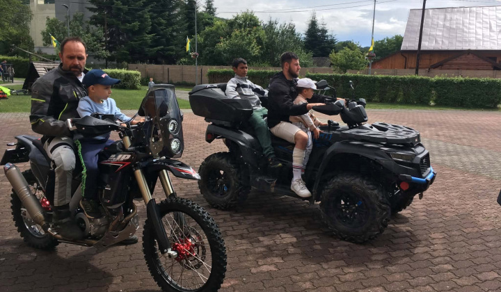 24. fotografia fotogalérie Rozvojový tím v akcii / MOTO dobrodružstvo – deň plný zážitkov, odvahy a nových priateľstiev  - foto
