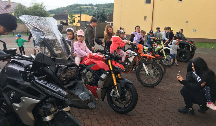 33. fotografia fotogalérie Rozvojový tím v akcii / MOTO dobrodružstvo – deň plný zážitkov, odvahy a nových priateľstiev  - foto