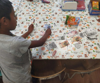 Rozvojový tím v akcii / Zahrajme sa na obchod!  - foto