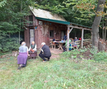 Rozvojový tím v akcii / Jesenná náučná prechádzka v lese - foto