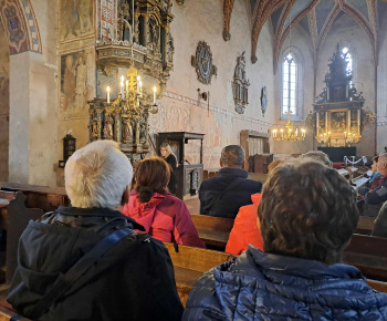 Rozvojový tím v akcii / Seniorský výlet – za pokladmi Betliara - foto