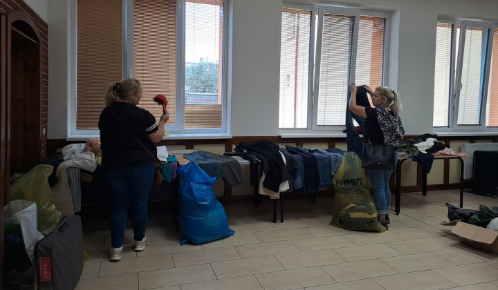 3. fotografia fotogalérie Rozvojový tím v akcii / Septembrová burza - pomoc, ktorá má zmysel - foto
