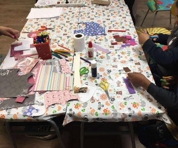 Rozvojový tím v akcii / Záložka pre babku a dedka - foto