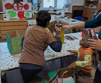 Rozvojový tím v akcii / Farebné koše – učíme sa triediť odpad - foto