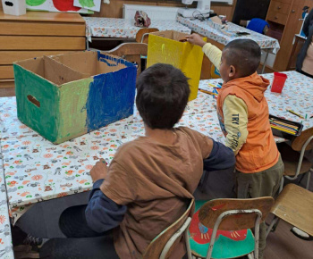 Rozvojový tím v akcii / Farebné koše – učíme sa triediť odpad - foto